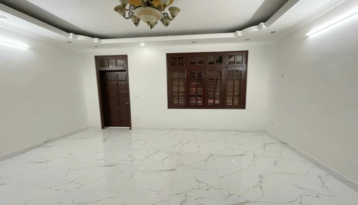 CHO THUÊ NHÀ NGUYÊN CĂN KHUẤT DUY TIẾN, QUẬN CẦU GIẤY, 55m2x 4 tầng, 22 Triệu